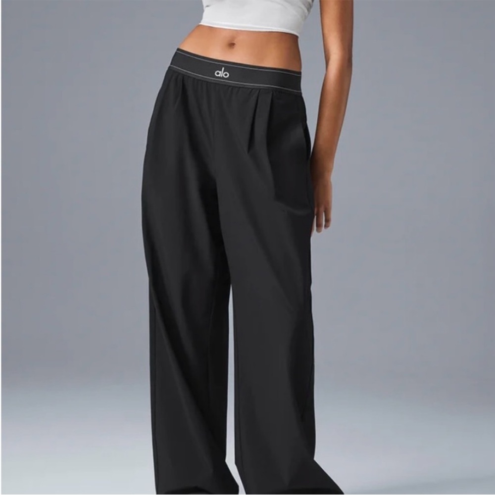ALO Suit Up Trousers, Black, Size Large SOLD OUT online